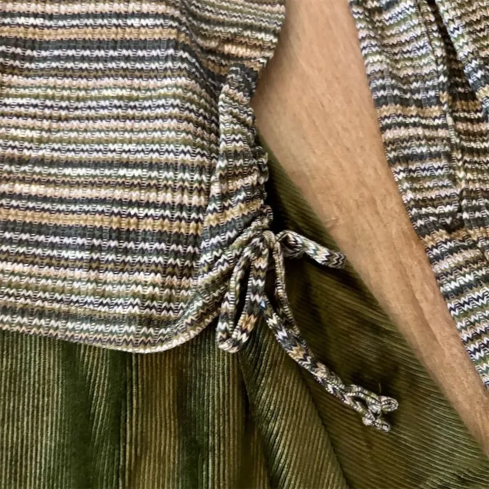Beautees Women's Green Striped Knit Top & Skirt Set Size M